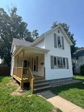 Building Photo - 903 S Indiana Ave