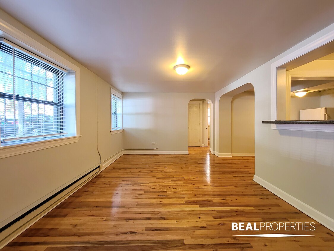 Foto principal - 727 W Barry Ave