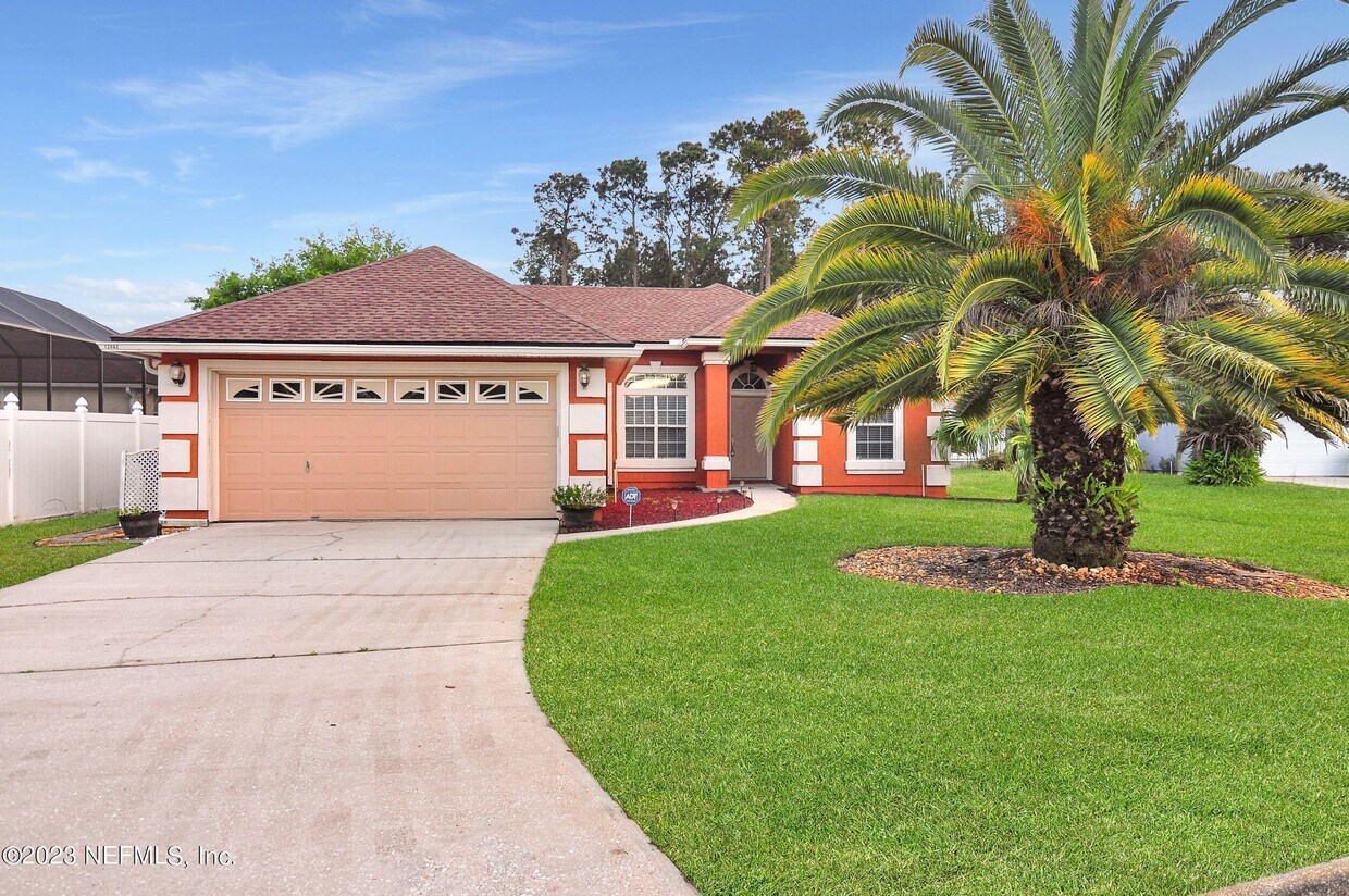 Foto principal - 12062 W Dalmation Ln