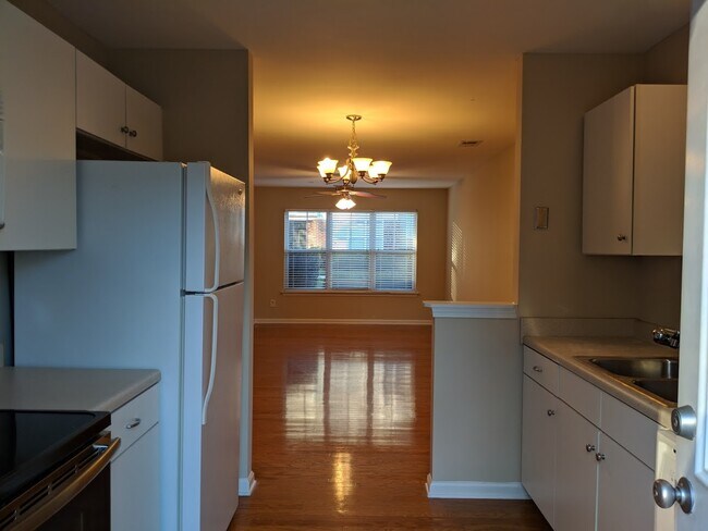 Planta abierta - 3381 Weston St