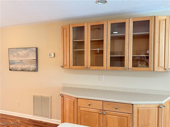 Foto del edificio - 4211 SE 19th Pl