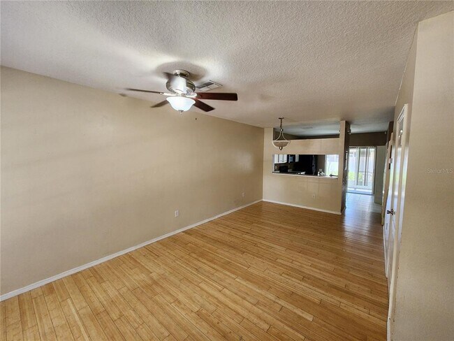 Building Photo - 1317 Throckmorton Dr