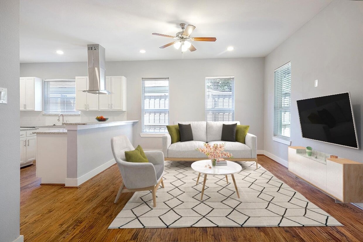 Primary Photo - 5519 Reiger Ave