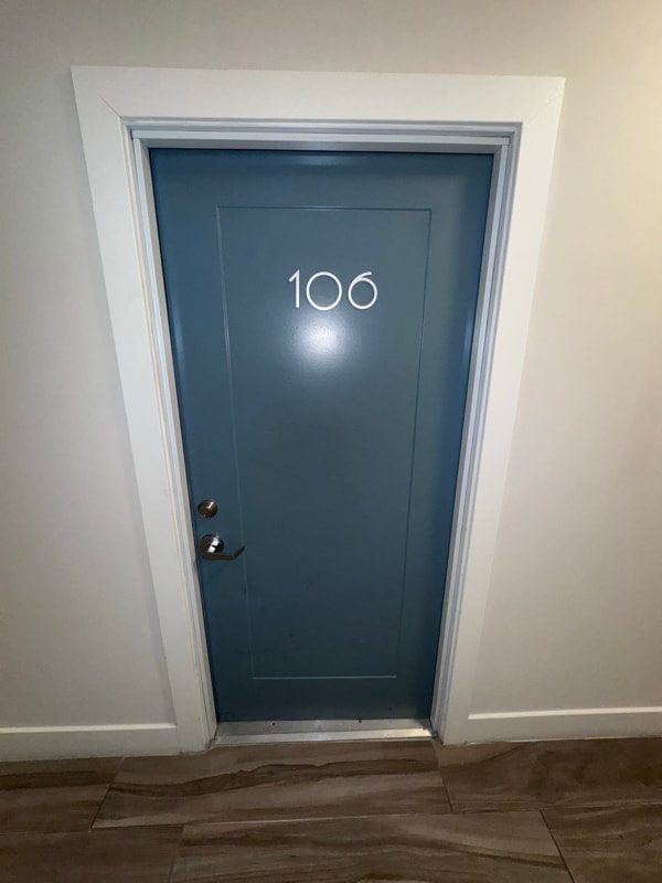 Photo - 1523 W Girard Ave Apartment