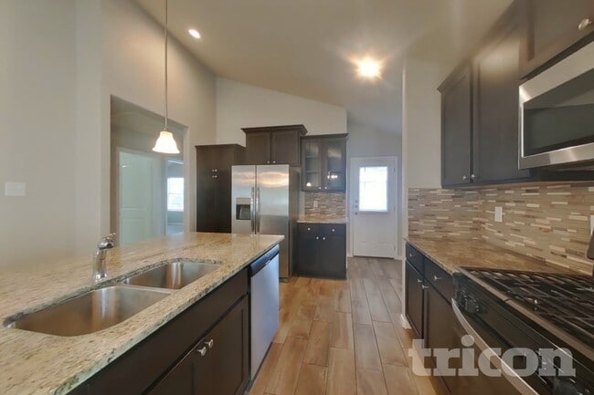 Building Photo - 9829 Gln Brk Ln