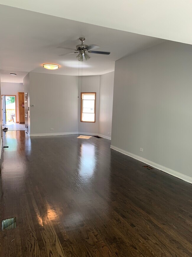 Foto del edificio - 3117 N Spaulding Ave