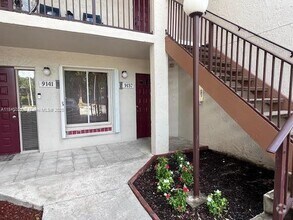 Building Photo - 9137 SW 138th Pl