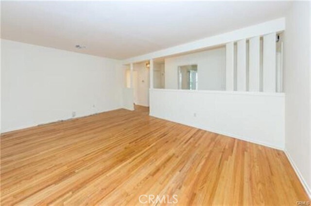 Foto del edificio - 15853 Romar St