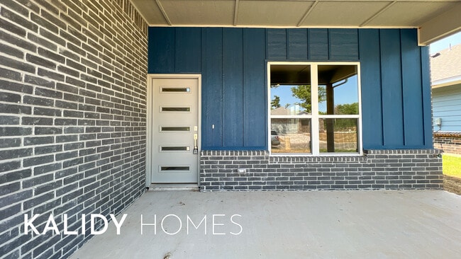 Building Photo - 505 Remington Ave
