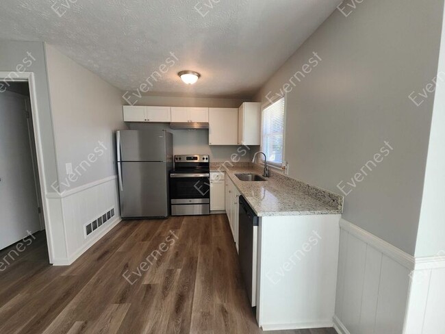 Foto del edificio - 807 Mountain Creek Church Rd NW