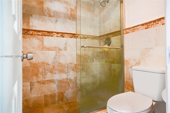 Foto del edificio - 11111 Biscayne Blvd