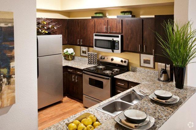 Cocina - Terra at Piney Point