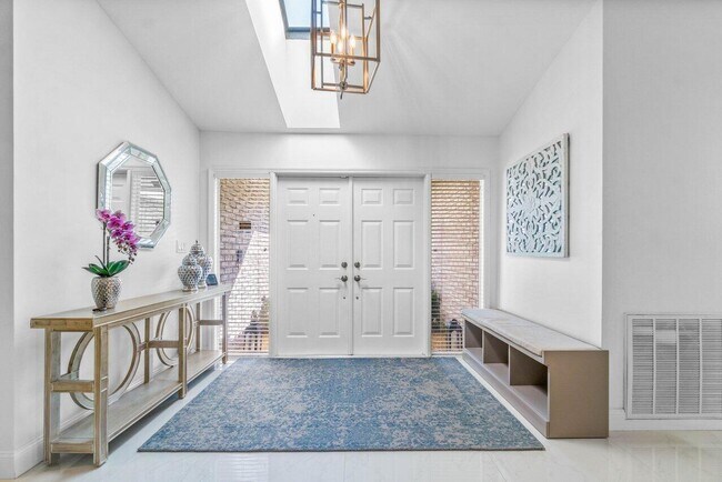 Foto del edificio - 2683 NW 45th St