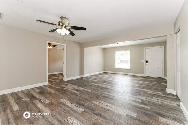 Building Photo - 15515 Spring Line Ln