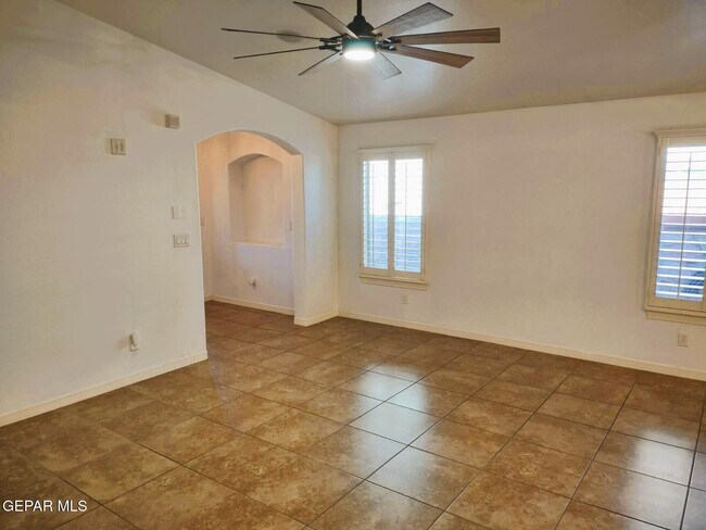 Foto del edificio - 2828 Bear Rock Pl