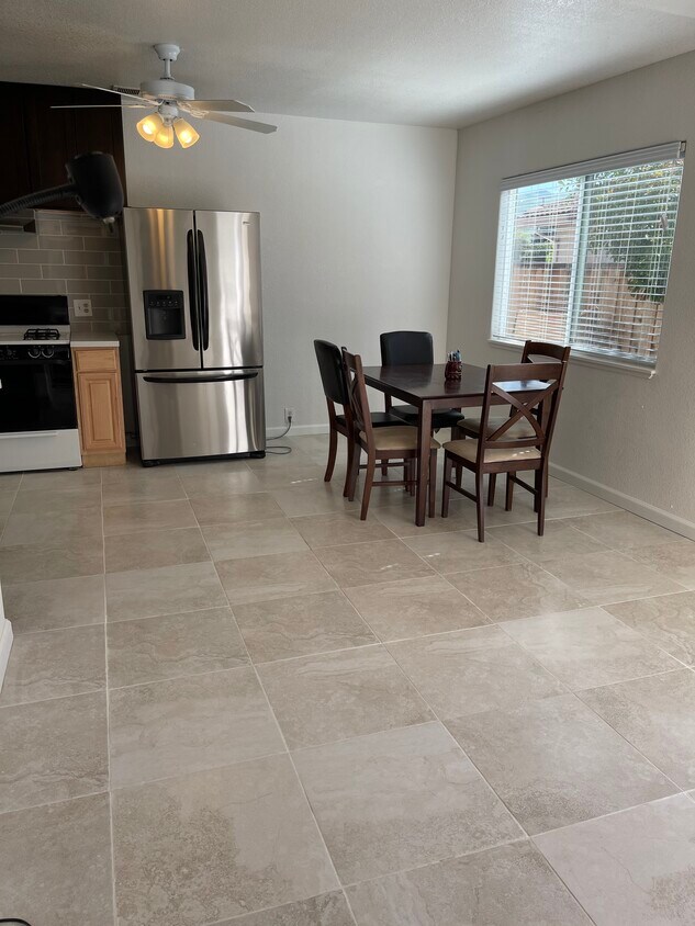Foto principal - 1639 Sundown Ln