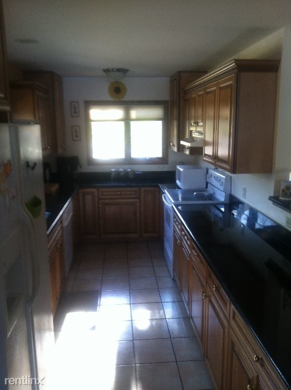Foto del edificio - 4 br, 3.5 bath House - 12103 Margaret Drive