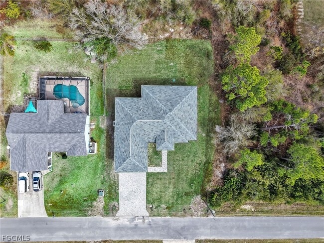 Building Photo - 6192 Kambach St