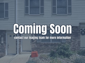 Building Photo - 305 Hill Dr