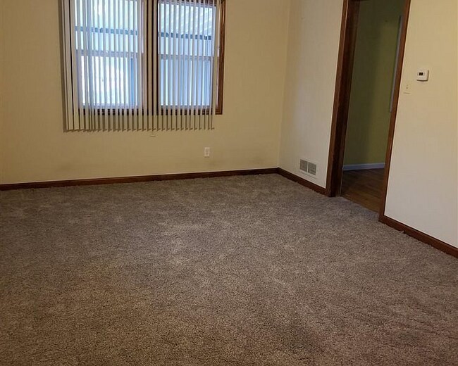 Foto del edificio - 415 S Oak St