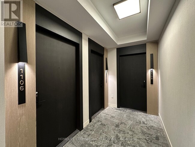 Building Photo - 20 Soudan Ave