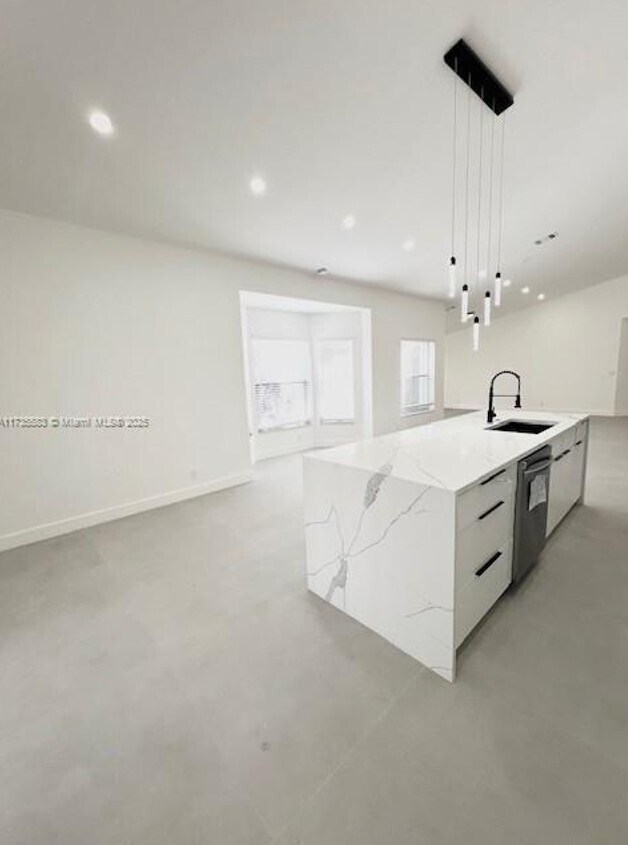 Foto del edificio - 4962 SW 32nd Way