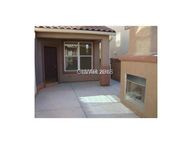 Foto del edificio - Southwest 4 Bed with Courtyard