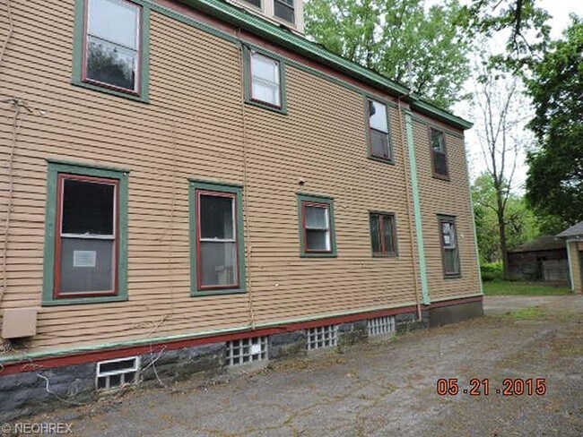 Foto del edificio - 260 N Heights Ave