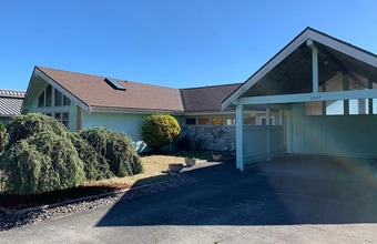 Building Photo - 5507 Haida Way