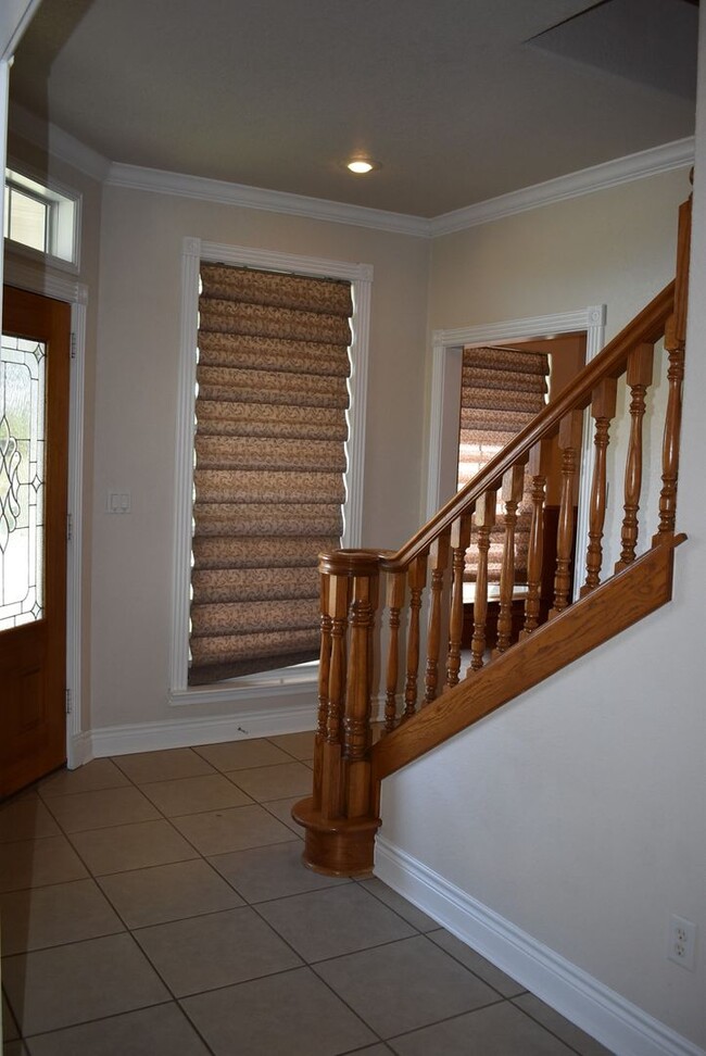 Building Photo - BEAUTIFUL HARKER HEIGHTS CUSTOM HOME!