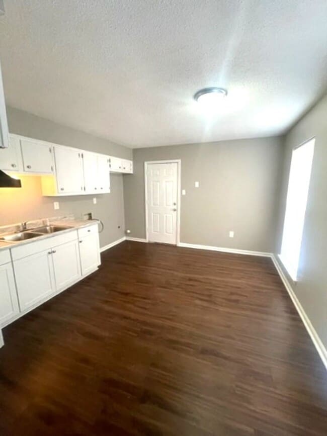 Building Photo - Nice home in Pisgah Heights