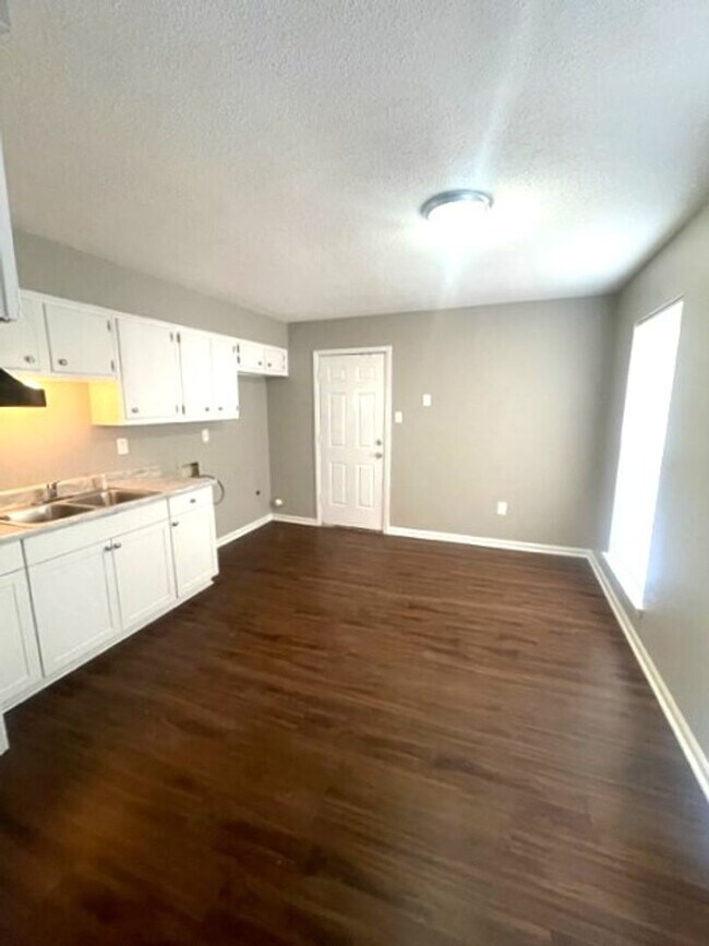 Foto del edificio - Nice home in Pisgah Heights