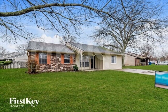 Building Photo - 3219 Pawnee Dr