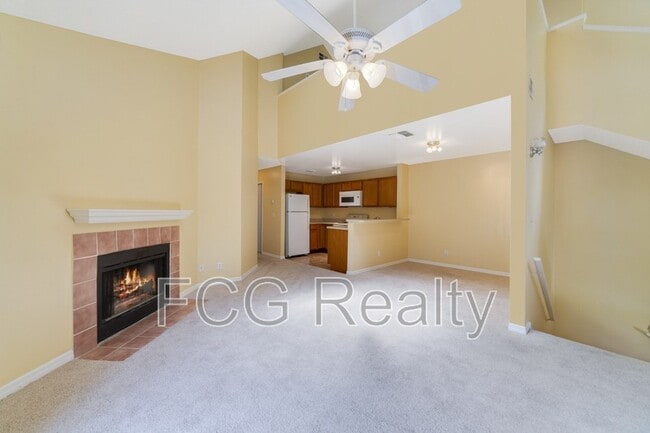 Building Photo - 6052 Westgate Dr
