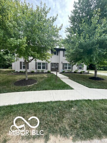 Foto principal - 421 Lark Ct