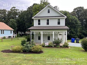 Building Photo - 603 Lakeshore Dr