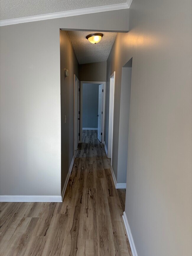 Foto del edificio - 509 N Madison St