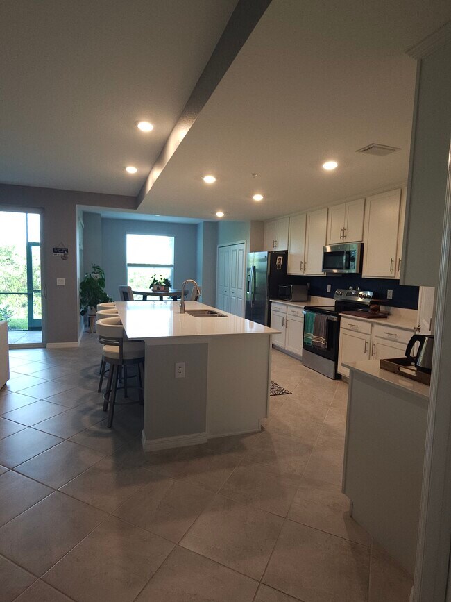 Foto del edificio - 14281 Heritage Landing Blvd