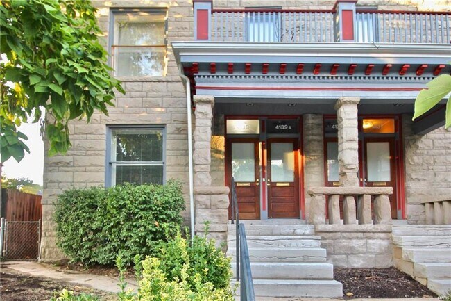 Foto del edificio - 4139 Castleman Ave