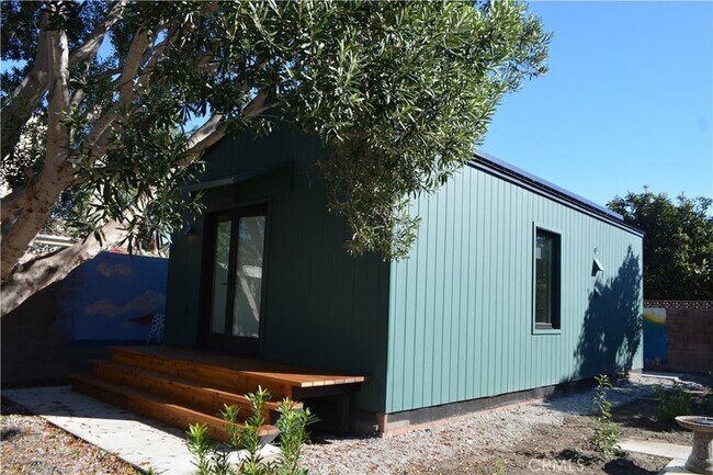 Foto del edificio - 17126 Sandra Lee Ln