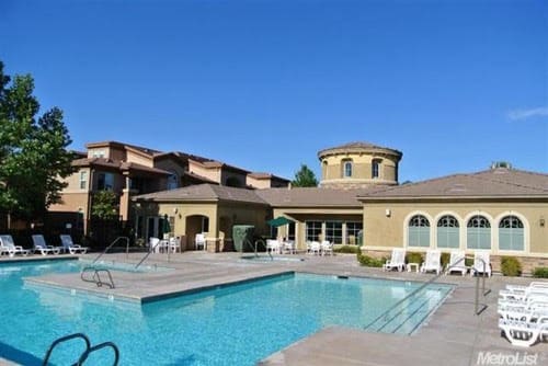 Photo - 1900 Danbrook Dr