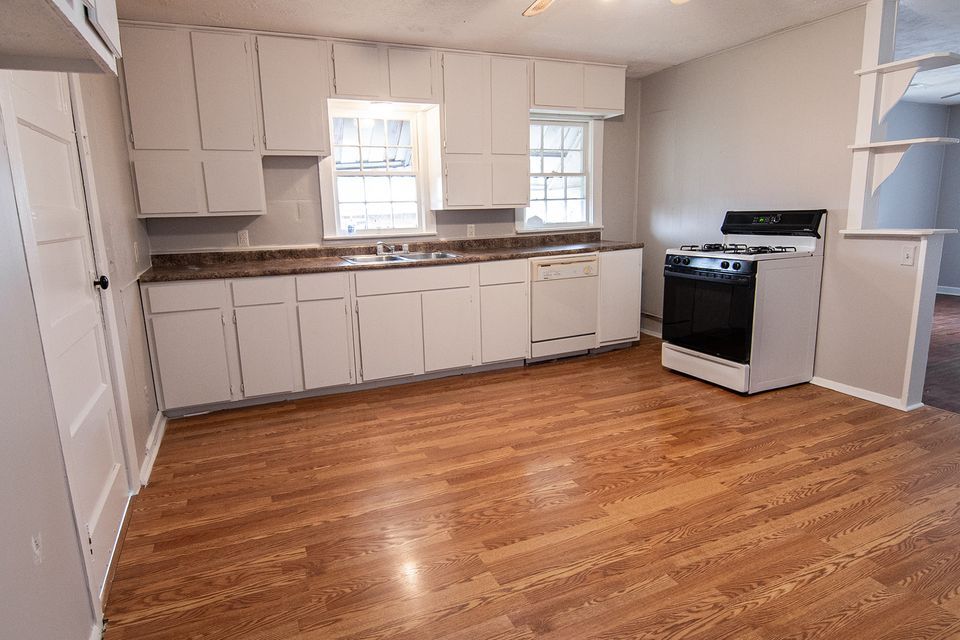 461 Buckner Ave, Decatur, AR 72722 House Rental in Decatur, AR