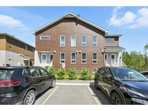 Building Photo - 37 Bd Lorrain