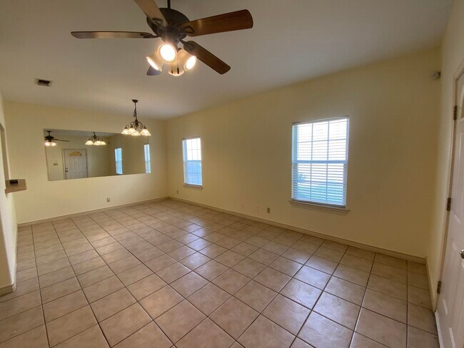 Building Photo - 9804 Cantera Ct
