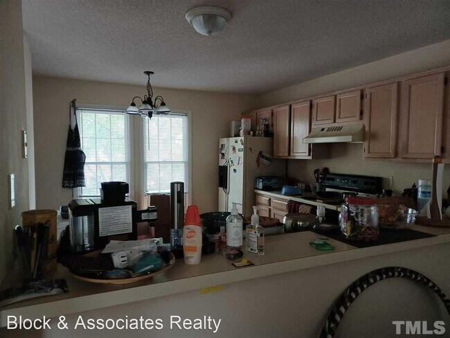 Foto del edificio - 3 br, 2.5 bath House - 201 Mint Hill