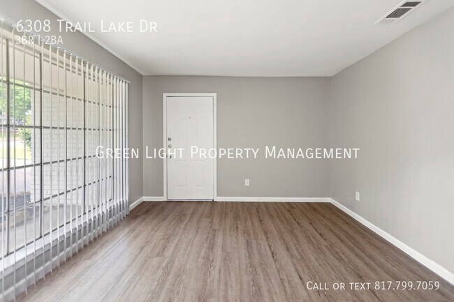 Building Photo - 6308 Trail Lake Dr