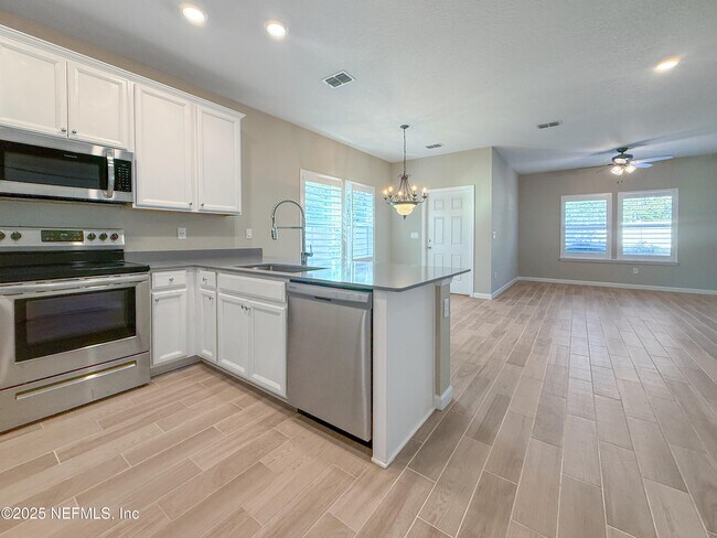 Foto del edificio - 2561 High Marsh Ct