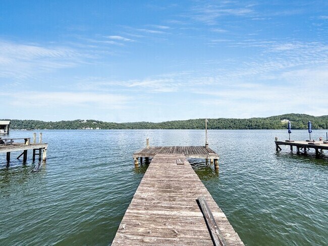 Foto del edificio - 5709 Vincent Rd