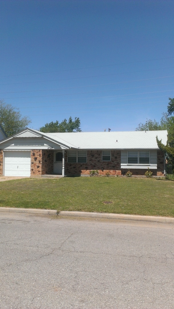 Building Photo - 2729 SW 82nd St