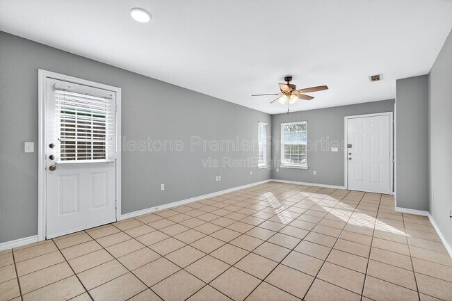 Foto del edificio - 1021 Rice St